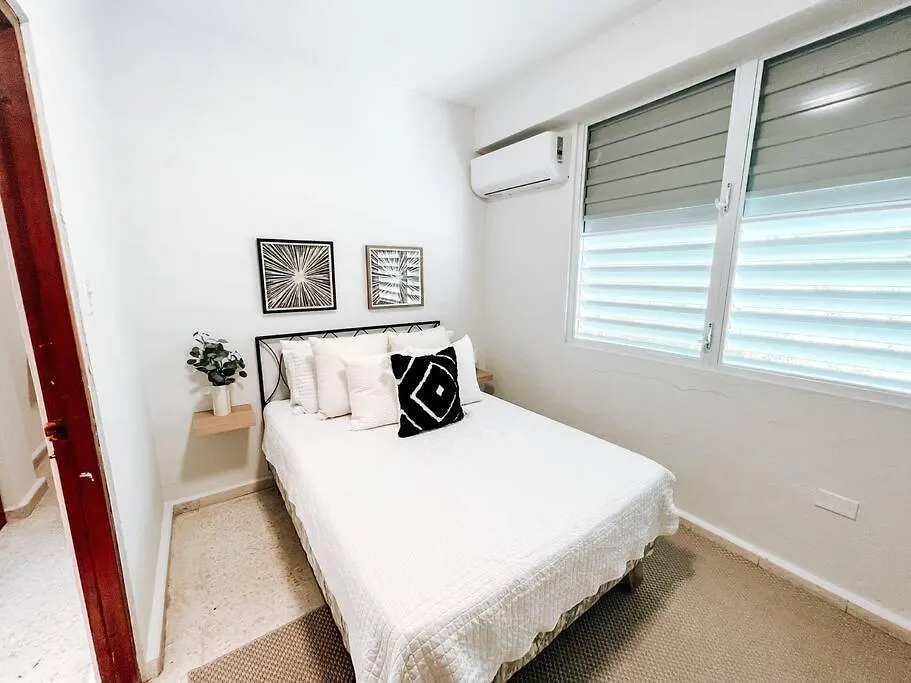 Villa Casa Vasallo 2 Comfy House W/ 3Bdr Condado San Juan Ferienhaus